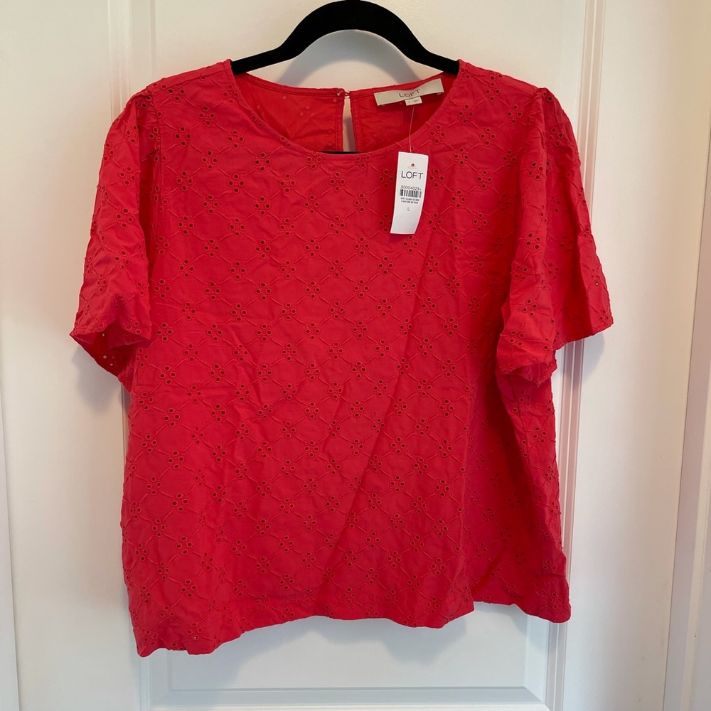 Short sleeve red top